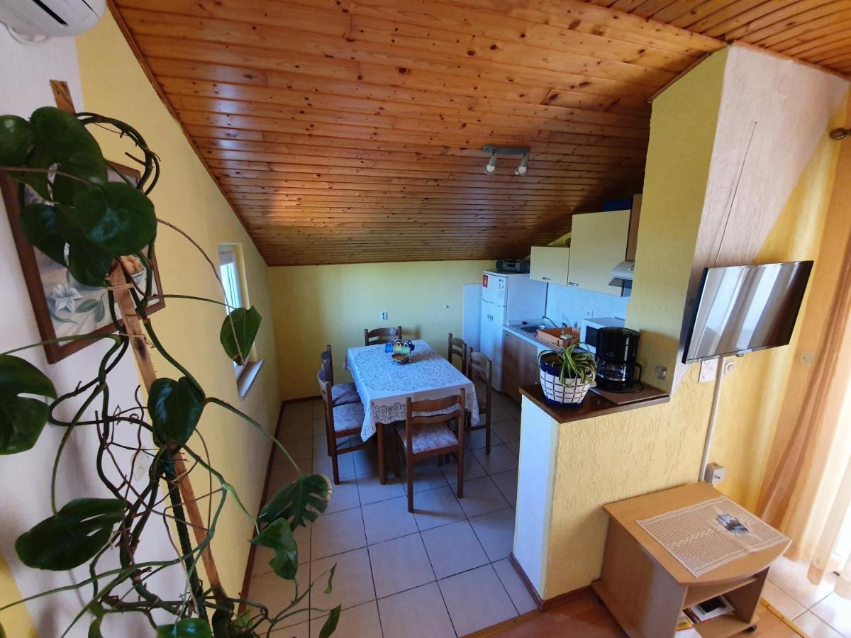 Apartment Dajana 4+2 Čižići Dış mekan fotoğraf