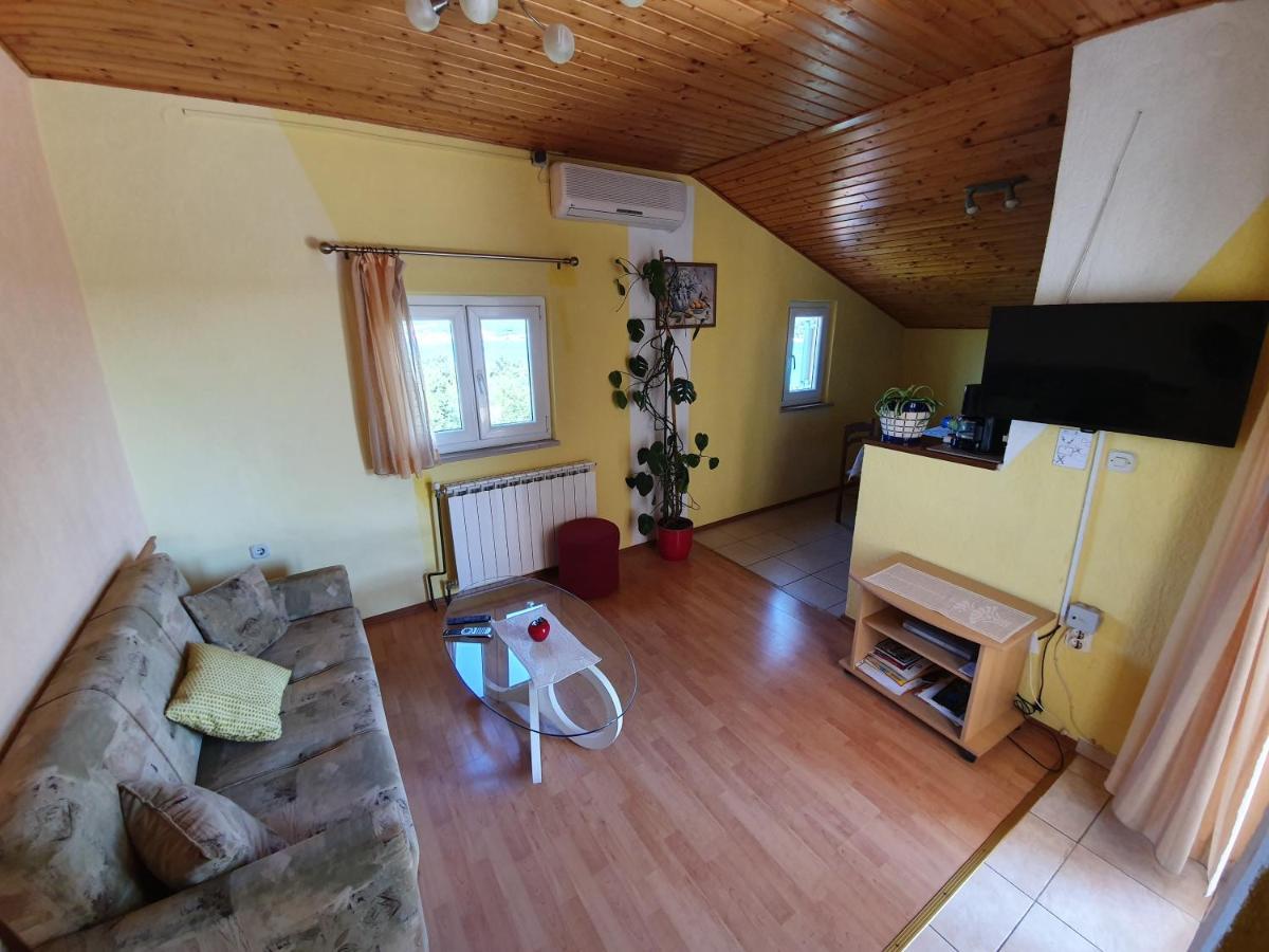Apartment Dajana 4+2 Čižići Dış mekan fotoğraf